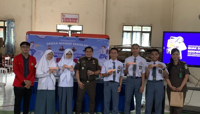 Jaksa Masuk Sekolah, Ingatkan Pelajar Bijak Menggunakan Media Sosial