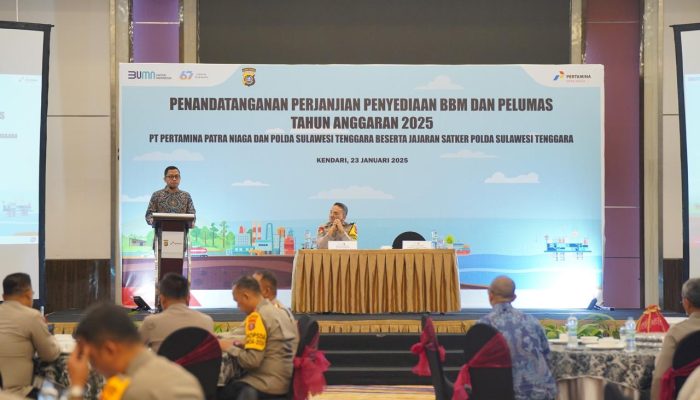 Pertamina dan Kepolisian Daerah Sulawesi Tenggara Tandatangani Kontrak Kerjasama Pembelian BBM dan Pelumas Tahun 2025