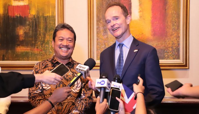 Indonesia – Inggris Kolaborasi Kelola Kawasan Konservasi Laut Tekan Laju Perubahan Iklim