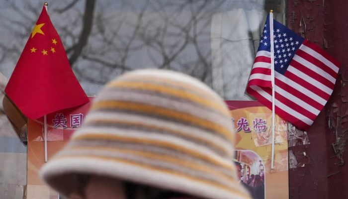 China membalas dengan tarif pada produk AS. China juga akan menyelidiki Google