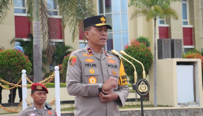 Pimpin Apel Pasukan, Wakapolda Sulteng Brigjen Helmi Ajak Personel jaga Kehormatan Institusi Polri