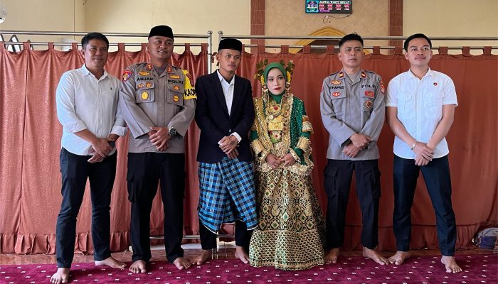 Kapolres Polman Hadiri Akad Nikah Seorang Tahanan di Masjid Al Hisbah