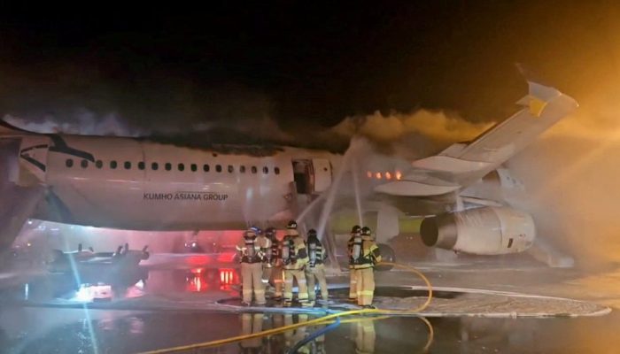 Air Busan larang power bank di bagasi kabin setelah pesawatnya terbakar