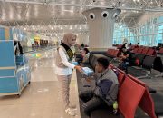 Bandara Sultan Hasanuddin Bagikan 6.000 Takjil Gratis Untuk Penumpang
