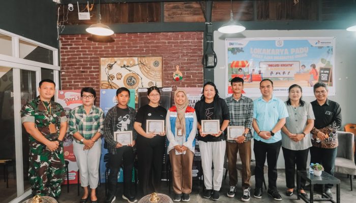 Pertamina Patra Niaga Integrated Terminal Bitung PADU: Inisiatif CSR untuk Inklusi Sosial melalui Literasi dan Teknologi