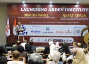 Jadi Keynote Speaker, Ketua DPRD Makassar Supratman Motivasi Peserta Ardev Institute