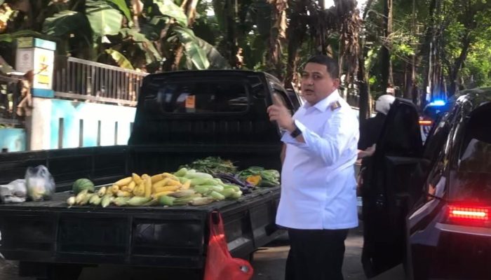 Wali Kota Munafri Sidak Pasar Tumpah Tello, Tegur Pedagang yang Ganggu Jalan Umum
