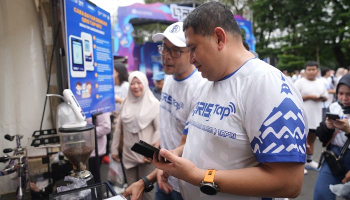 Makassar Menuju Kota Cashless, Wali Kota Munafri Resmikan Festival Qris