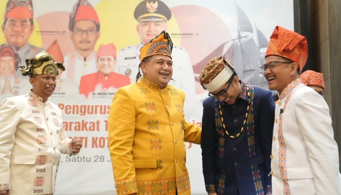Hadiri Pelantikan PMTI, Wali Kota Munafri Komitmen Jaga Inklusivitas dan Kolaborasi