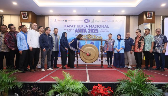 Wakil Wali Kota Makassar Hadiri Rakernas ASITA 2025, Dorong Kolaborasi dan Pariwisata Berkelanjutan