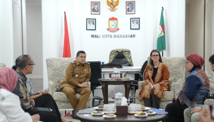 Perwakilan FCIP Kedutaan Besar Inggris Paparkan Dukungan Pengembangan Sampah di Makassar