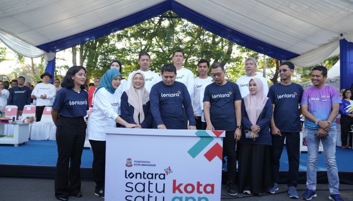 Mudahkan Layanan ke Masyarakat, Pemkot Makassar Luncurkan Aplikasi LONTARA+