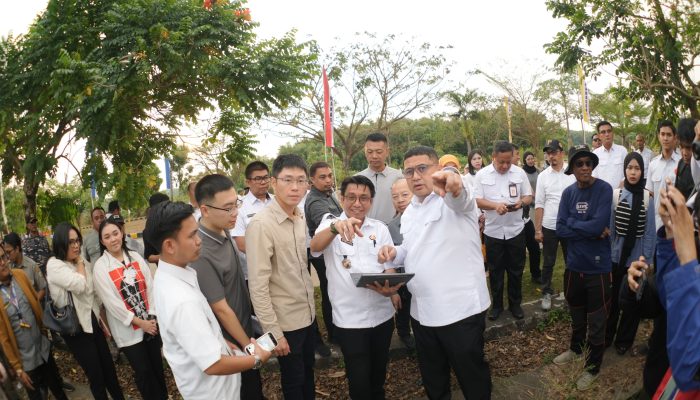 Semakin Nyata, Investor Tiongkok Tinjau Lokasi Pembangunan Stadion Untia Makassar