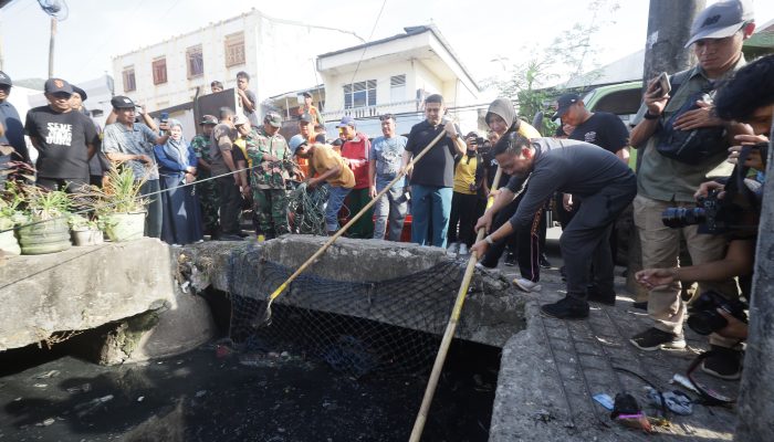 Pastikan Kebersihan Lingkungan, Munafri Siapkan Reward RT/RW Pengelola Sampah Terbaik