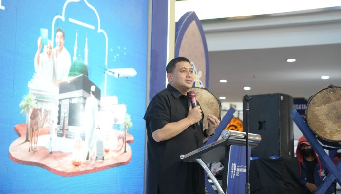 Wali Kota Munafri Dorong Travel Umrah Libatkan Produk UMKM Makassar