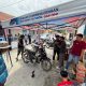 Pertamina Patra Niaga Sulawesi dan Pertamina Lubricants Gelar Program Ganti Oli Gratis Bagi Warga di Poso