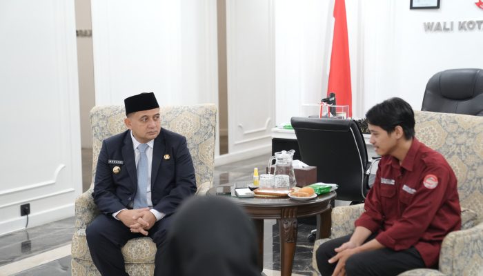 Dukung Festival Kewirausahaan UMI, Wali Kota Munafri Dorong Mahasiswa Mandiri Lewat UMKM