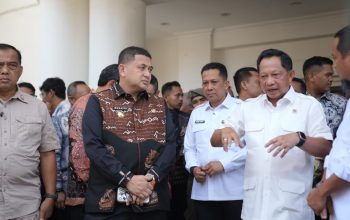 Maksimalkan Kekompakan Kepala Daerah, Munafri Arifuddin Hadiri Rapat Terbatas Bersama Mendagri Tito Karnavian