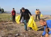 Munafri-Aliyah Pimpin Kerja Bakti Serentak, Jaga Kebersihan Lingkungan