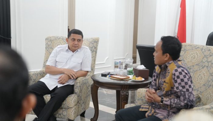 Pemkot Makassar Gandeng RS Gigi Mulut Unhas Hadirkan Pemeriksaan Gigi Gratis untuk Panti Asuhan dan Lansi