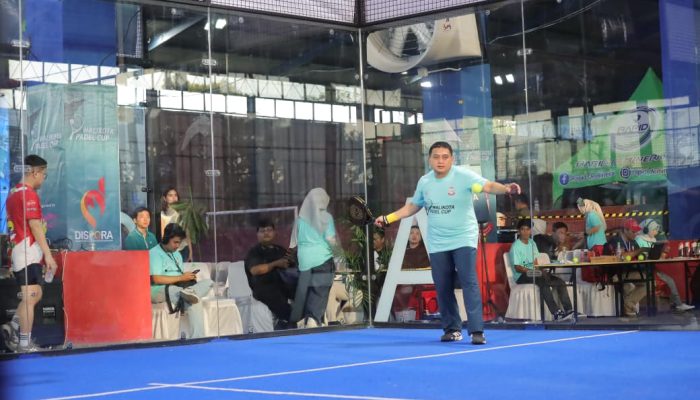 Padel Cup 2025 Laga Ekshibisi Spektakuler, Munafri dan Kepala BKN Adu Ketangkasan