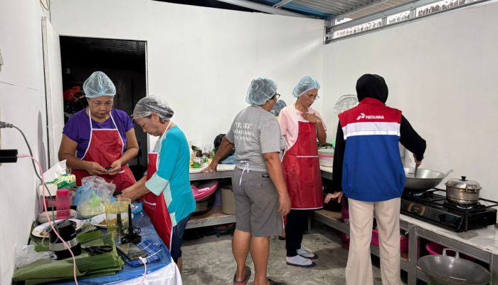 Pertamina Patra Niaga IT Bitung Gelar Pelatihan Olahan Makanan Khas Lokal, Dorong Kemandirian Ekonomi Perempuan