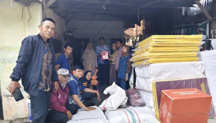 Respons Cepat Dinsos Makassar: Bantuan Darurat Disalurkan untuk 21 KK Korban Kebakaran Tallo