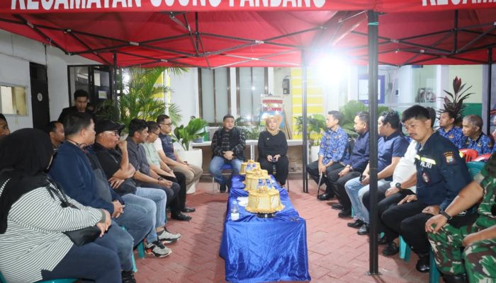 Pemkot All Out Kawal Pemilihan RT/RW: Appi–Aliyah Sidak Persiapan di Kecamatan Ujung Pandang