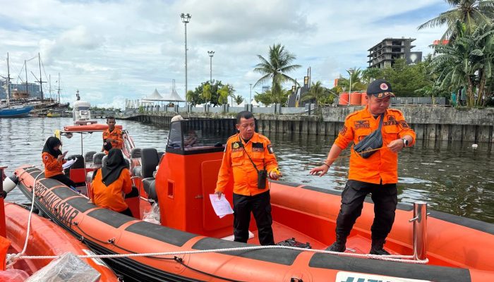 Cuaca Ekstrem Ancam Perairan Makassar, BPBD Intensifkan Patroli dan Imbauan Keselamatan