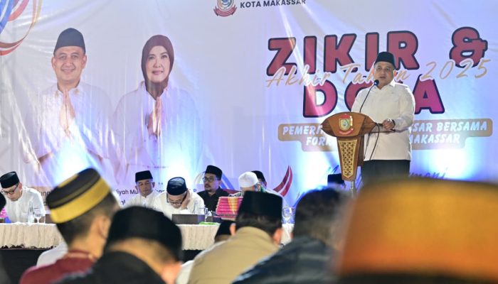 Zikir dan Doa Akhir Tahun di Karebosi, Munafri: 2026 Harus Dimulai dengan Kerja Bersama