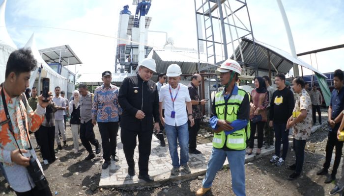 Resmikan AMP di KIMA, Wali Kota Makassar Tegaskan Infrastruktur Jalan Libatkan Swasta Secara Transparan