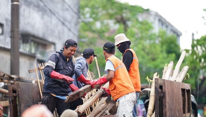 Makassar Tertibkan Lapak Kambing 48 Tahun di Bontoala, Trotoar dan Drainase Dikembalikan ke Fungsi Publik