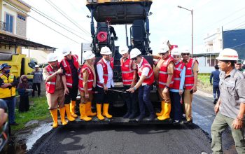 Gubernur Sulsel Groundbreaking Preservasi Jalan Rp274 Miliar, 209 Km Lintas Empat Daerah Ditangani
