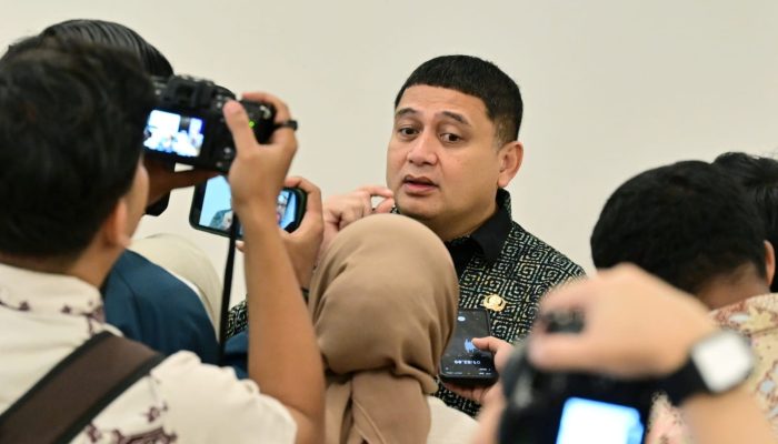 Pemkot Makassar Tertibkan PKL di Trotoar dan Drainase, Siapkan Skema Relokasi