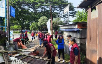 Pemkot Tertibkan Bangunan Liar di Pekuburan Panaikang, Lapak di Atas Trotoar dan Drainase Dibongkar