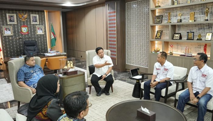 IAP Sulsel Dukung Penertiban PKL di Makassar, Minta Relokasi Tetap Strategis dan Humanis