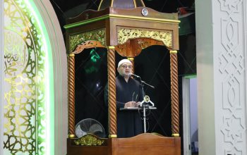 Munafri Berbaur dengan Warga di Safari Subuh Mariso, Serahkan Bantuan untuk Pengurus Masjid