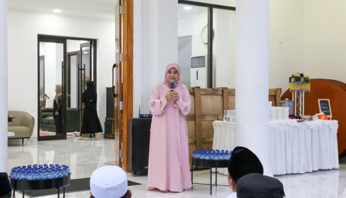 Bukber Bersama KKLR Sulsel, Aliyah Mustika Ilham Tekankan Pentingnya Persatuan di Makassar