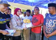 Jelang Lebaran, Aliyah Bagikan 300 Paket Sembako untuk Petugas Pemakaman hingga Kebersihan