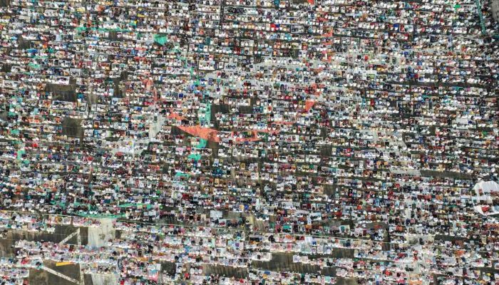 Puluhan Ribu Warga Padati Karebosi, Wali Kota Makassar Salat Id Bersama Masyarakat