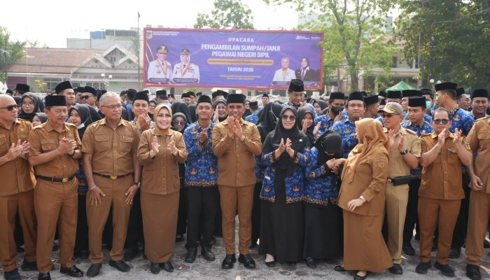 Lantik 422 PNS, Gubernur Sulteng Tekankan Meritokrasi dan Tolak Jual Beli Jabatan