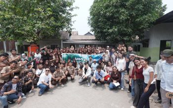 Buka Jendela Dunia dari Pulau, Unhas Perjumpakan Siswa Barrang Lompo dengan Mahasiswa Internasional