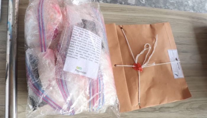 Enam Paket Sabu Ditemukan di Perairan Karimun, Polisi Selidiki Pemiliknya