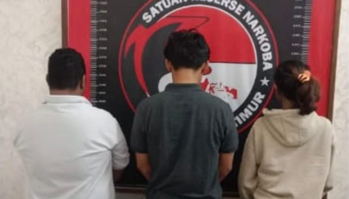 Dua Lokasi di Sangatta Digerebek, Polisi Sita 56 Paket Diduga Sabu Seberat 31 Gram